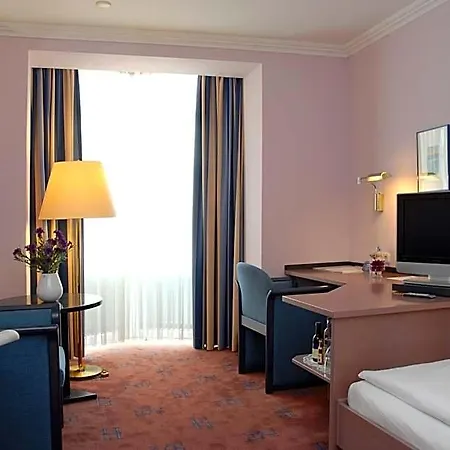 Otel Garni Lindacher Hof 4*